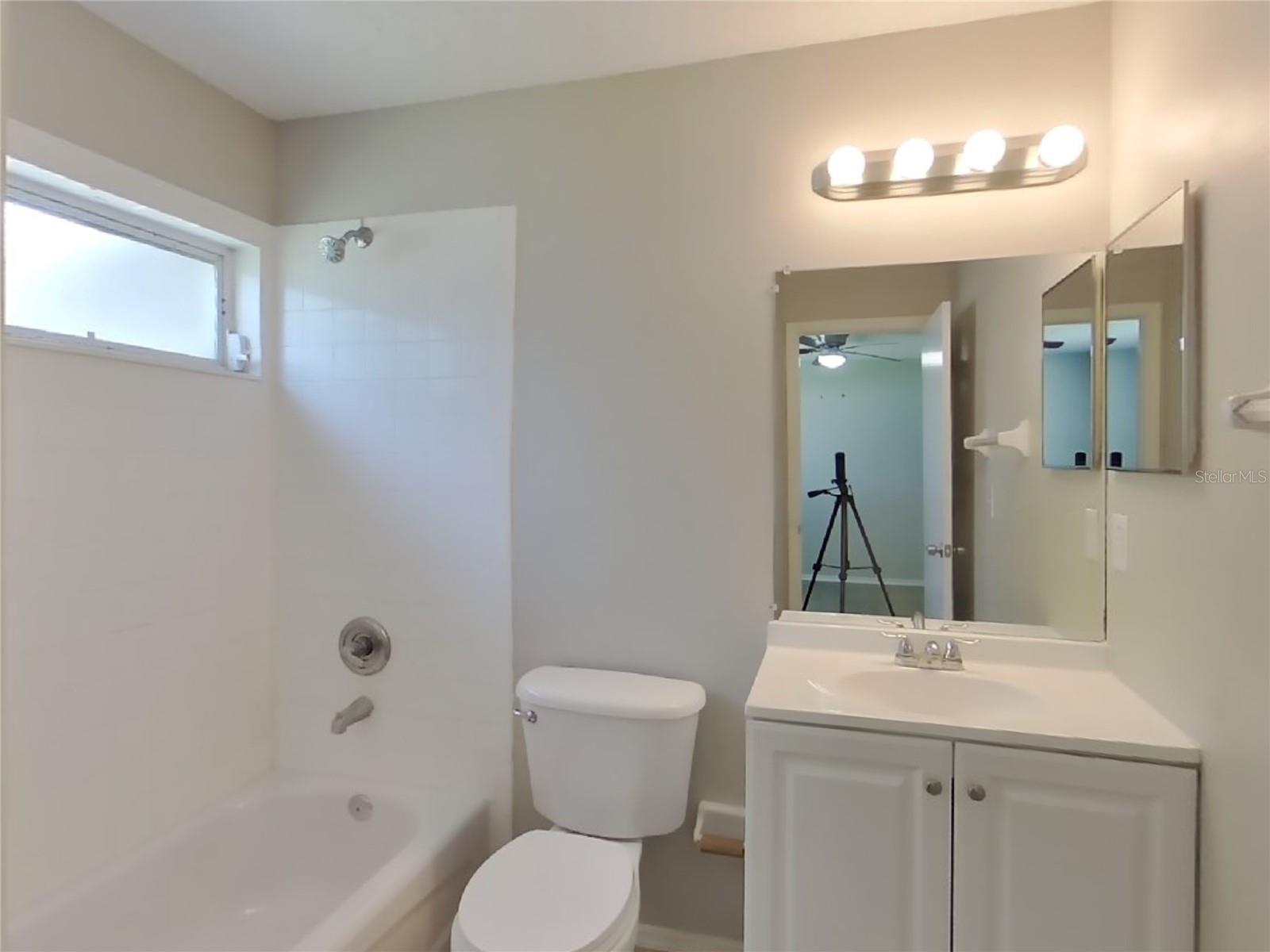 COUNTRY HILLS EAST UNIT SEVEN, PLANT CITY, FL, 33563