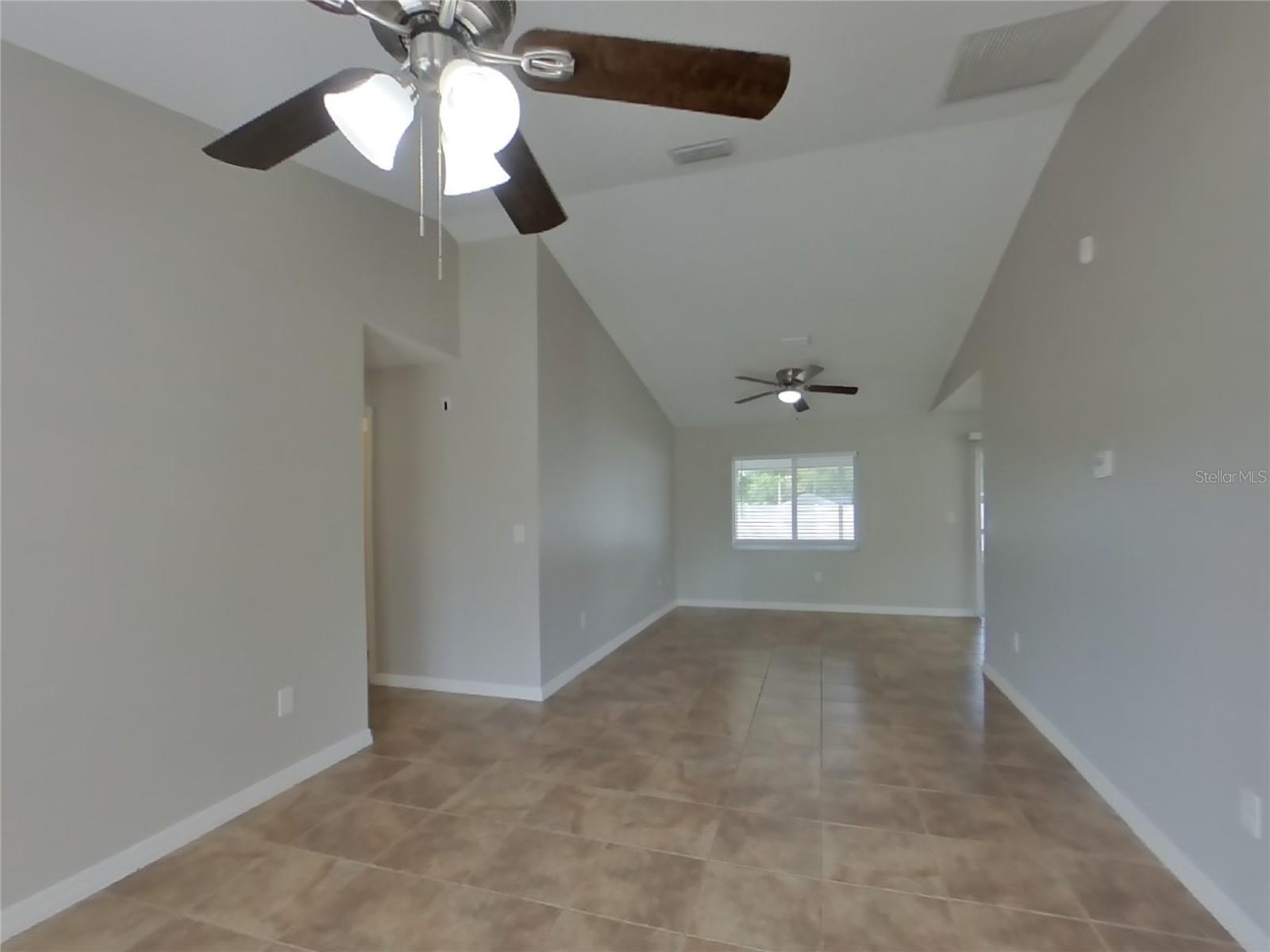 COUNTRY HILLS EAST UNIT SEVEN, PLANT CITY, FL, 33563