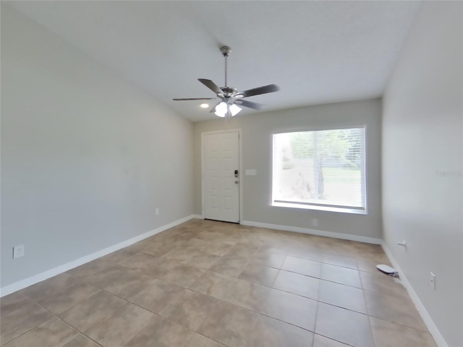 COUNTRY HILLS EAST UNIT SEVEN, PLANT CITY, FL, 33563