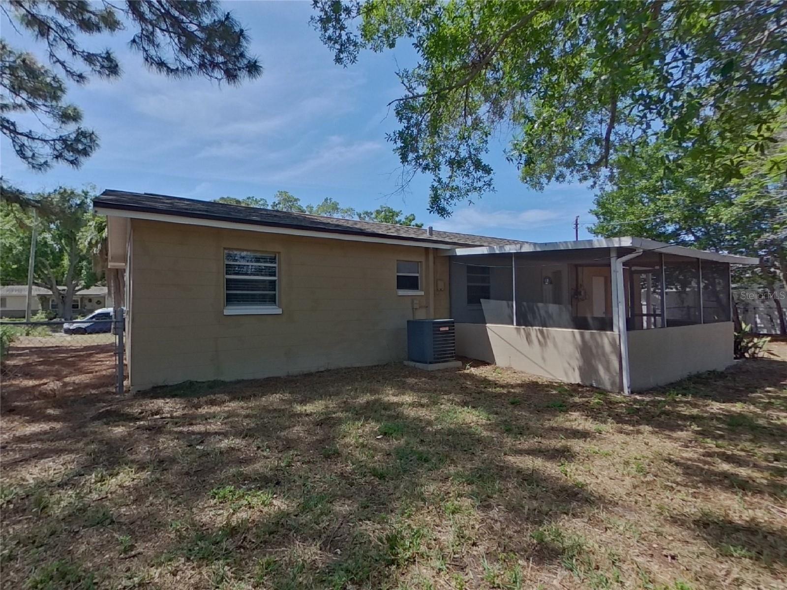 GENTRY GARDENS, ST PETERSBURG, FL, 33712