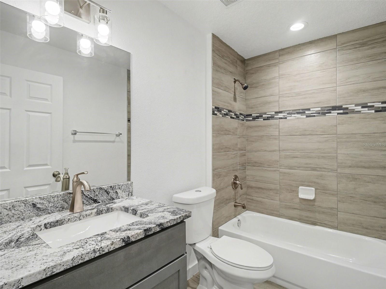 810 21ST ST E, BRADENTON, FL, 34208