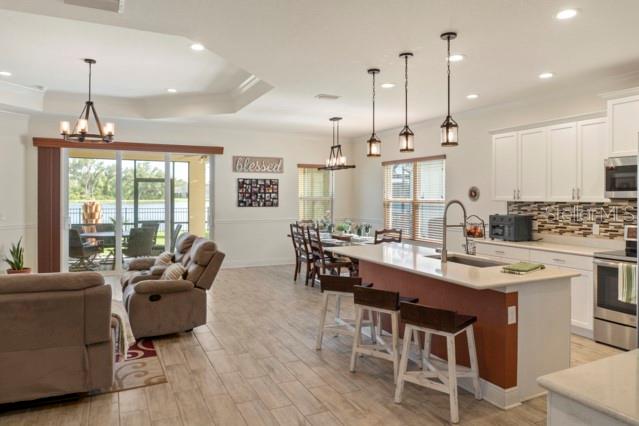 7657 RIDGELAKE CIR, BRADENTON, FL, 34203