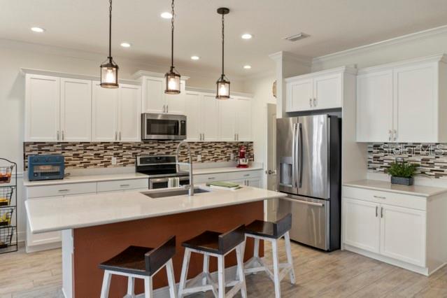 7657 RIDGELAKE CIR, BRADENTON, FL, 34203