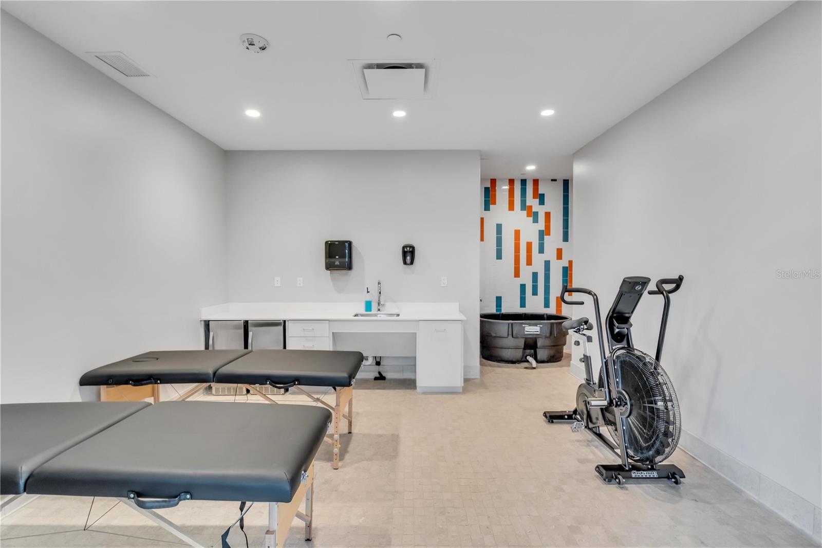 3307 HILLTOP CIR, BRADENTON, FL, 34211