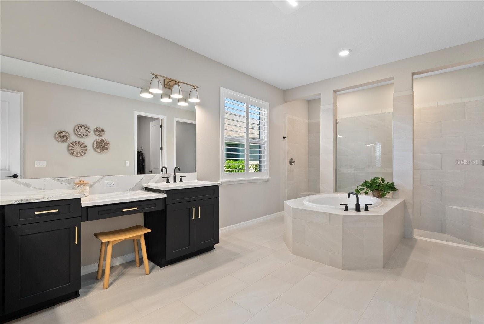 9293 TEQUILA SUNRISE DR, SARASOTA, FL, 34241