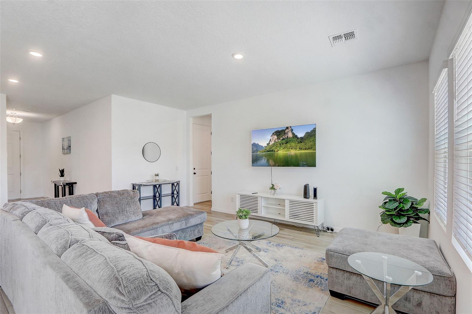 2268 DERWENT DR, DAVENPORT, FL, 33896