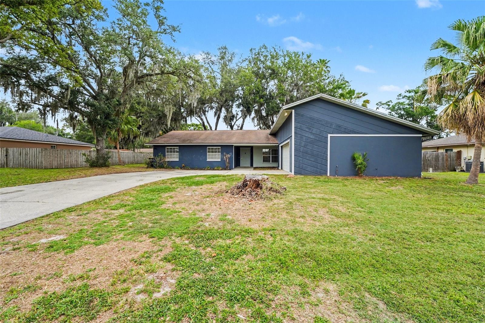 1234 FAIRFAX N, LAKELAND, FL, 33813