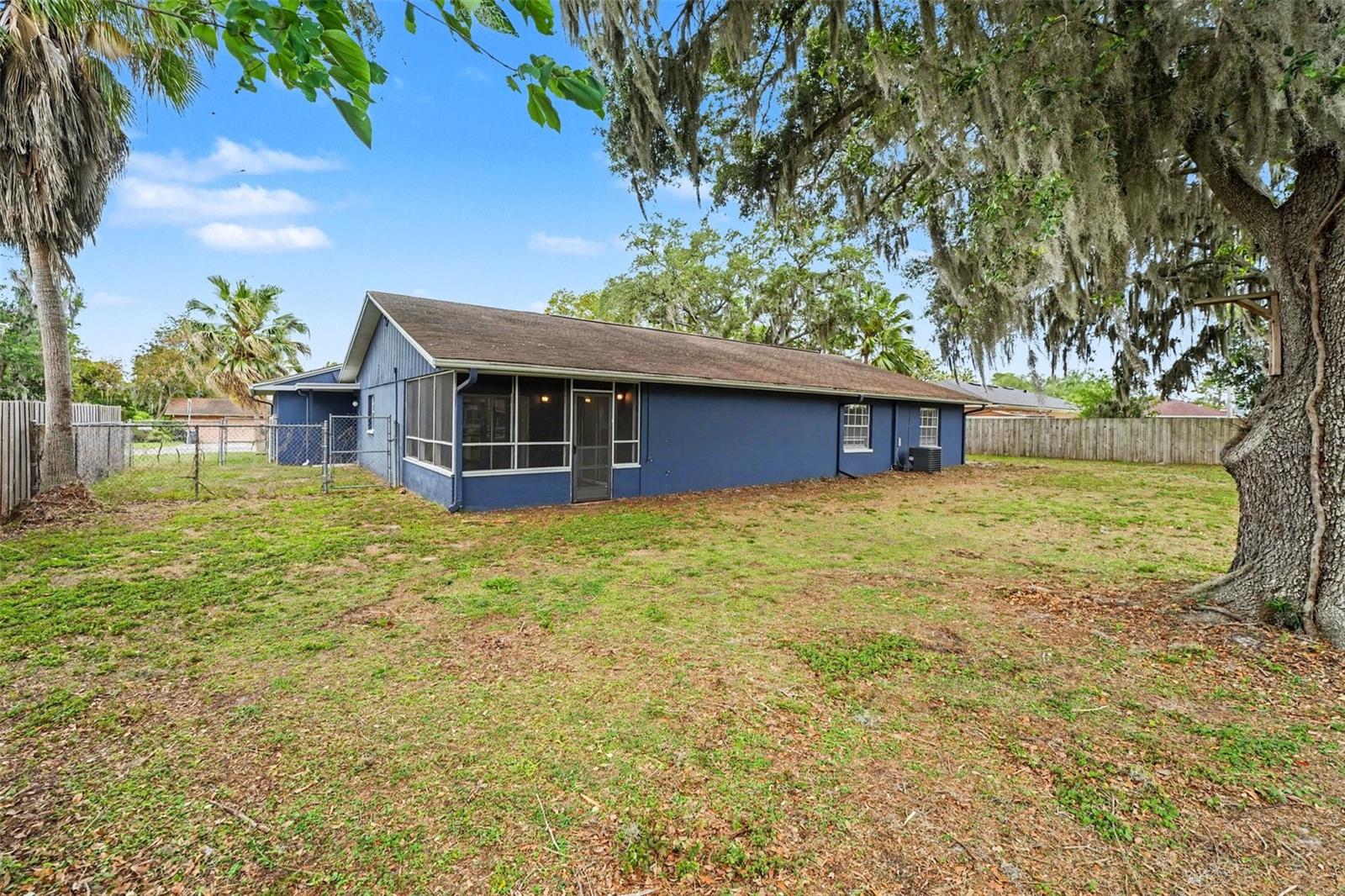 1234 FAIRFAX N, LAKELAND, FL, 33813