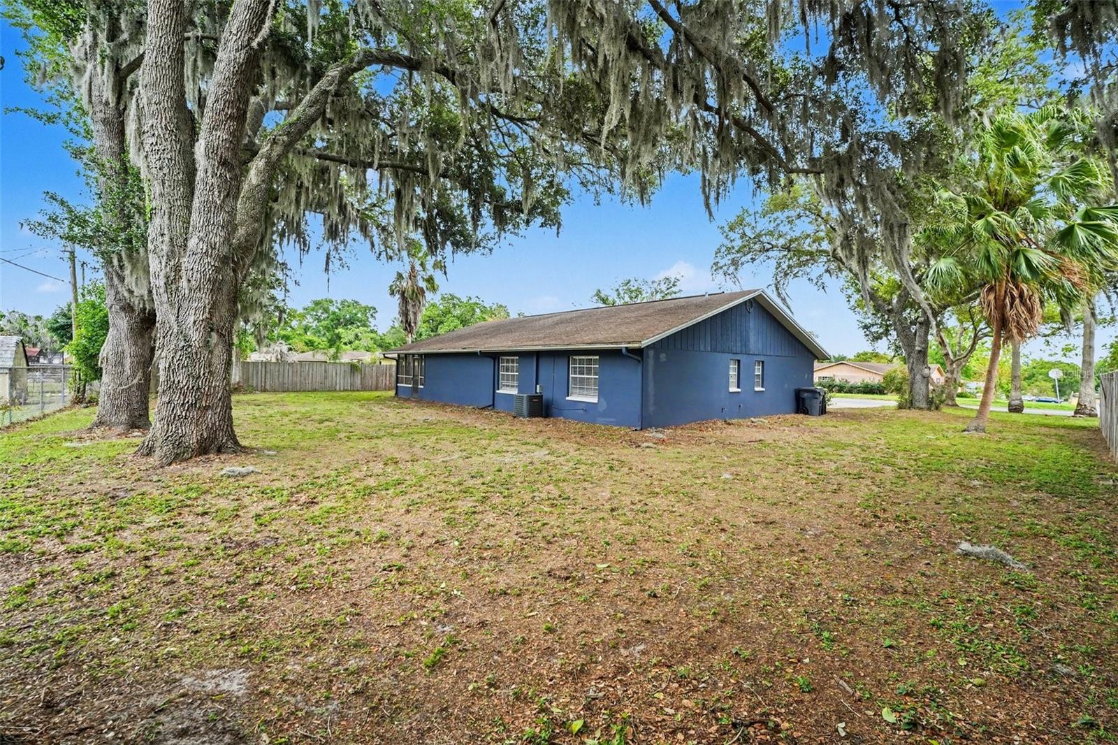 1234 FAIRFAX N, LAKELAND, FL, 33813