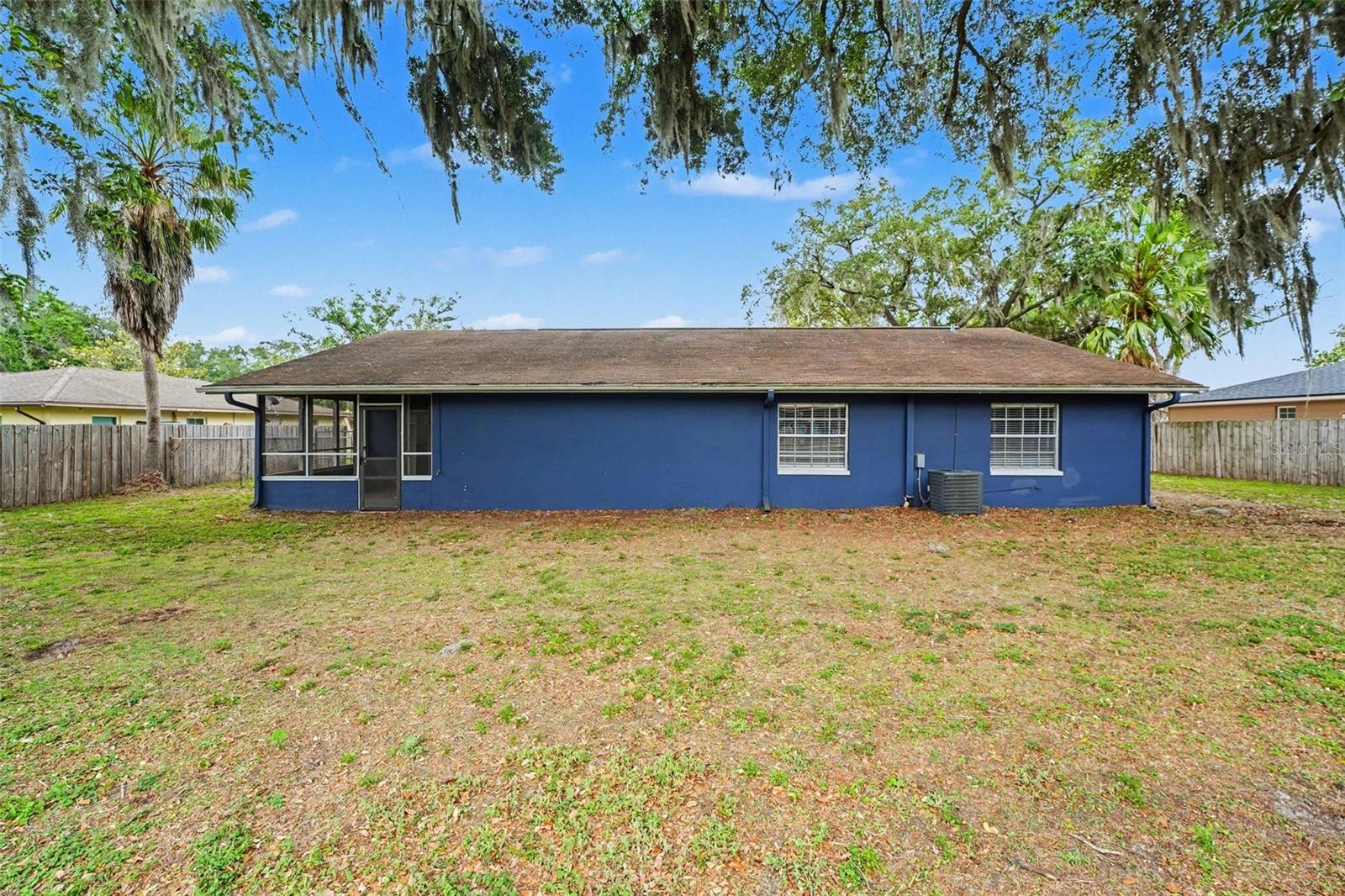 1234 FAIRFAX N, LAKELAND, FL, 33813