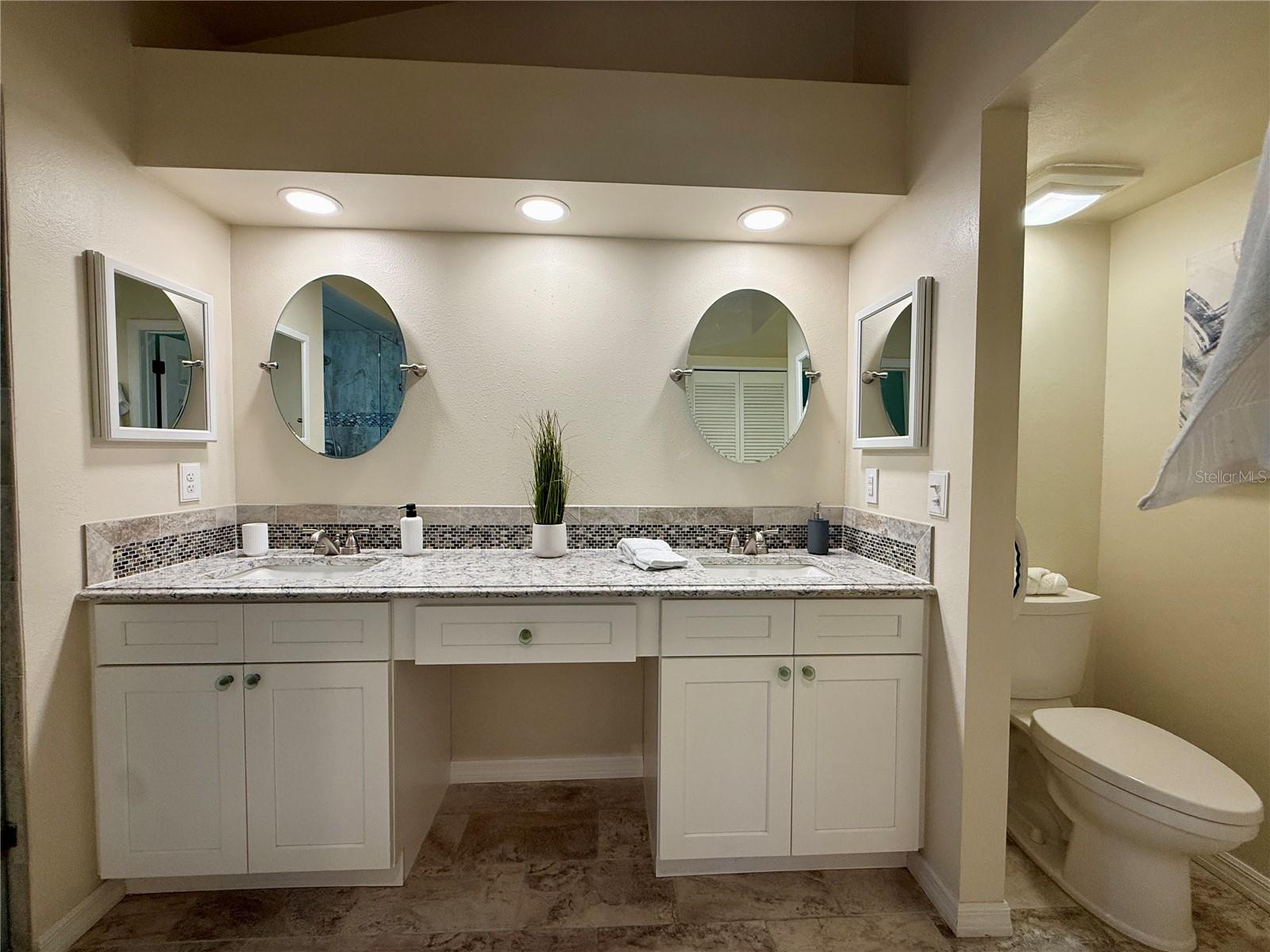 1603 E DEL WEBB BLVD, SUN CITY CENTER, FL, 33573