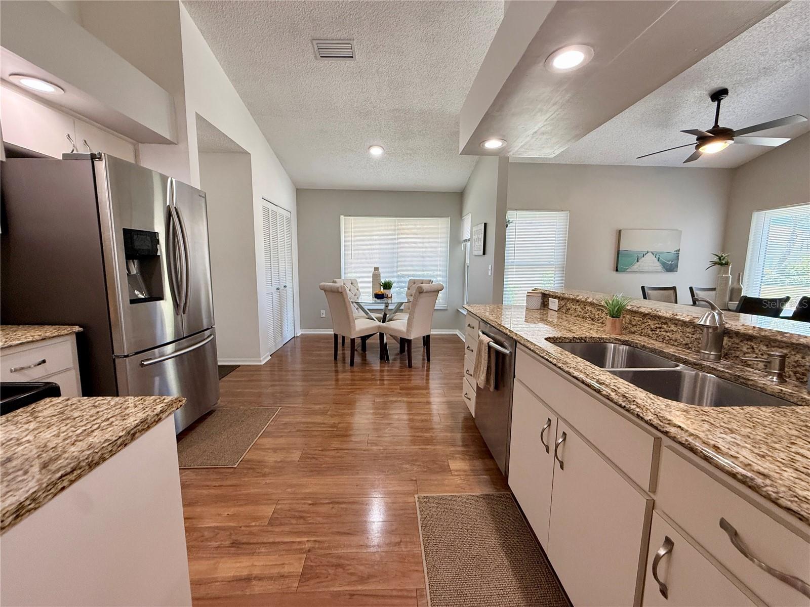 1603 E DEL WEBB BLVD, SUN CITY CENTER, FL, 33573