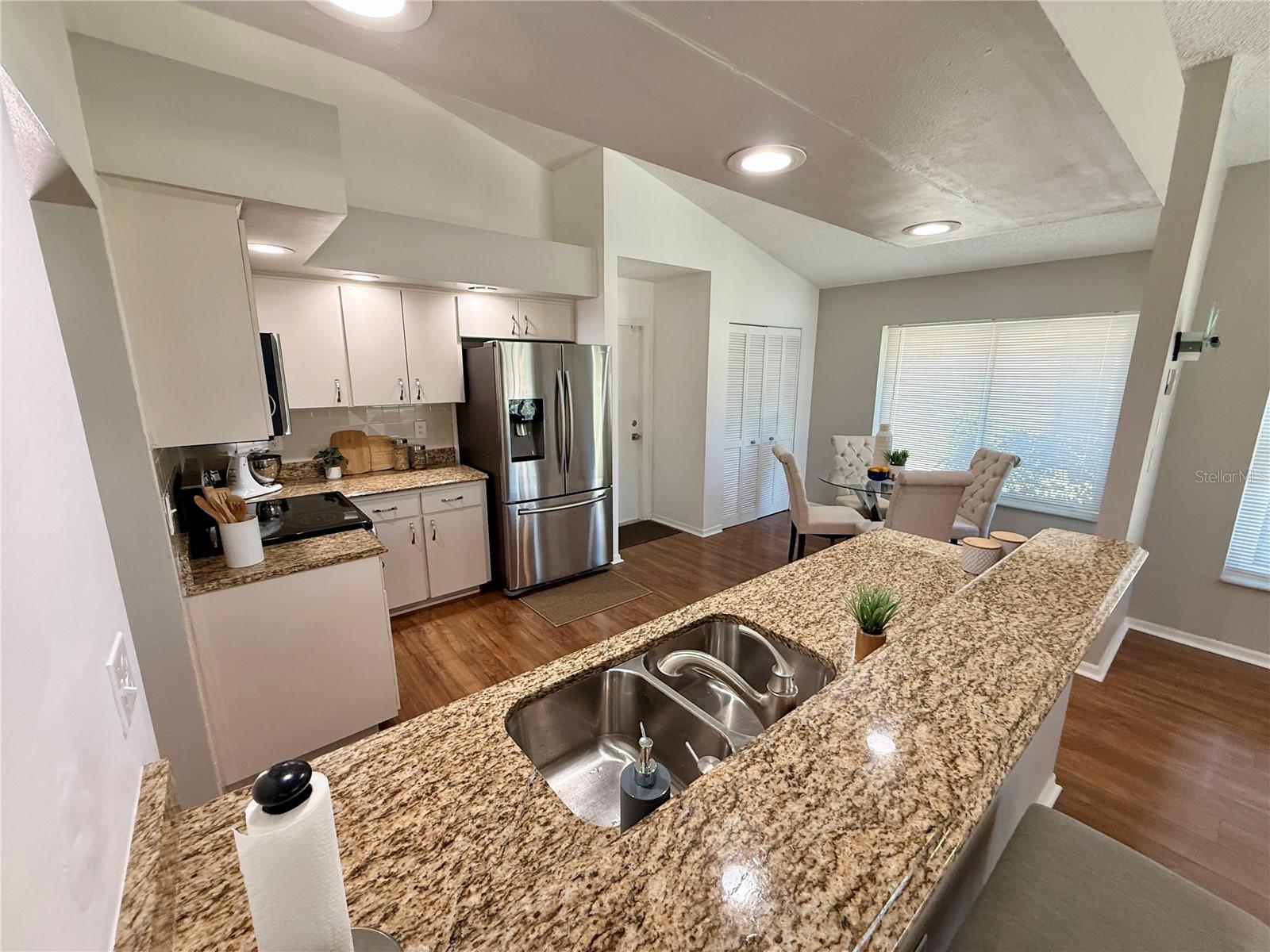 1603 E DEL WEBB BLVD, SUN CITY CENTER, FL, 33573