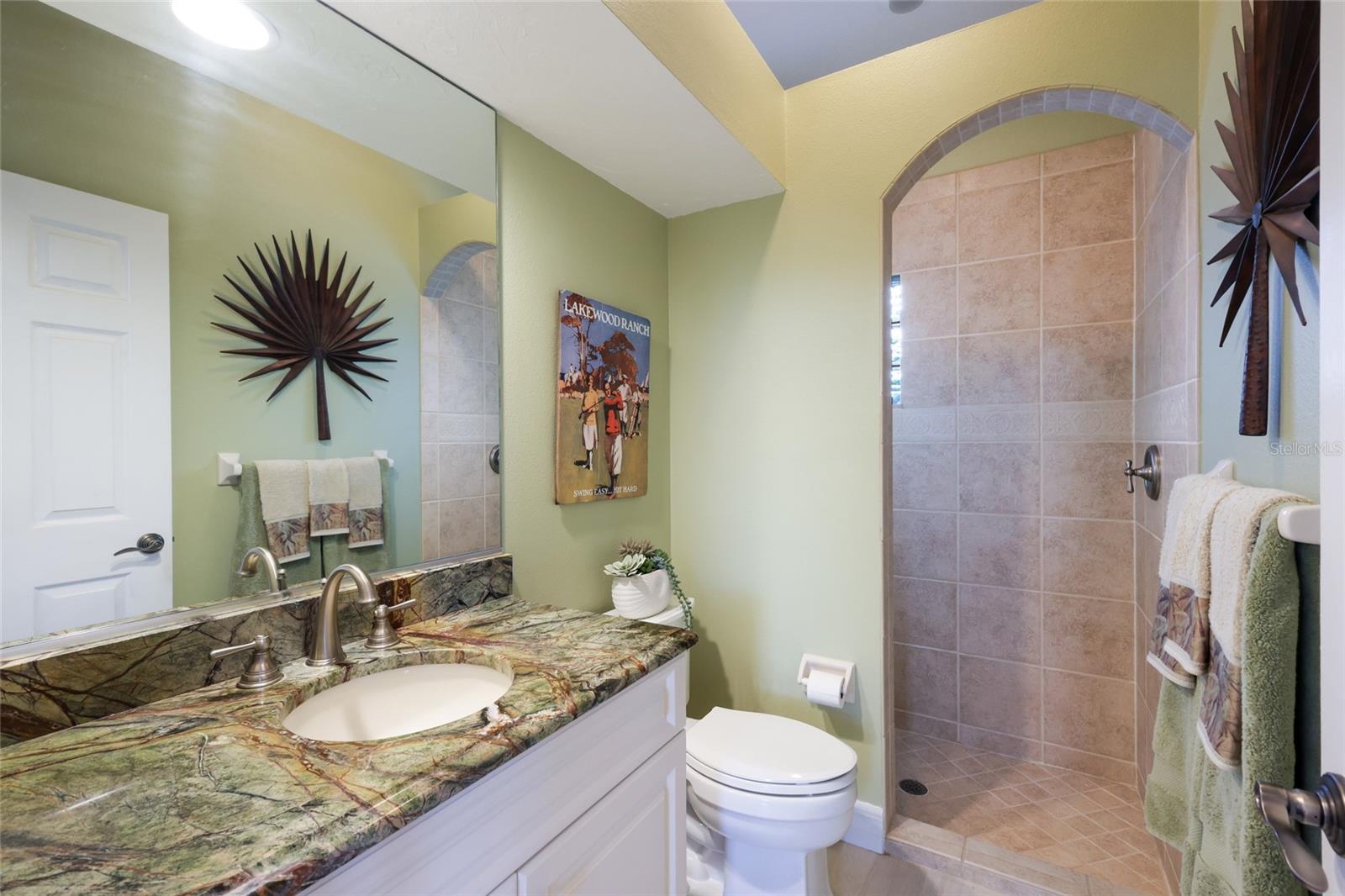7207 ASHLAND GLN, LAKEWOOD RANCH, FL, 34202