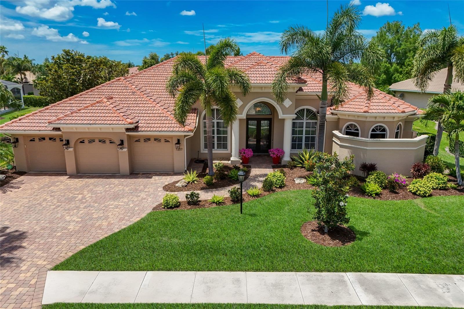 7207 ASHLAND GLN, LAKEWOOD RANCH, FL, 34202
