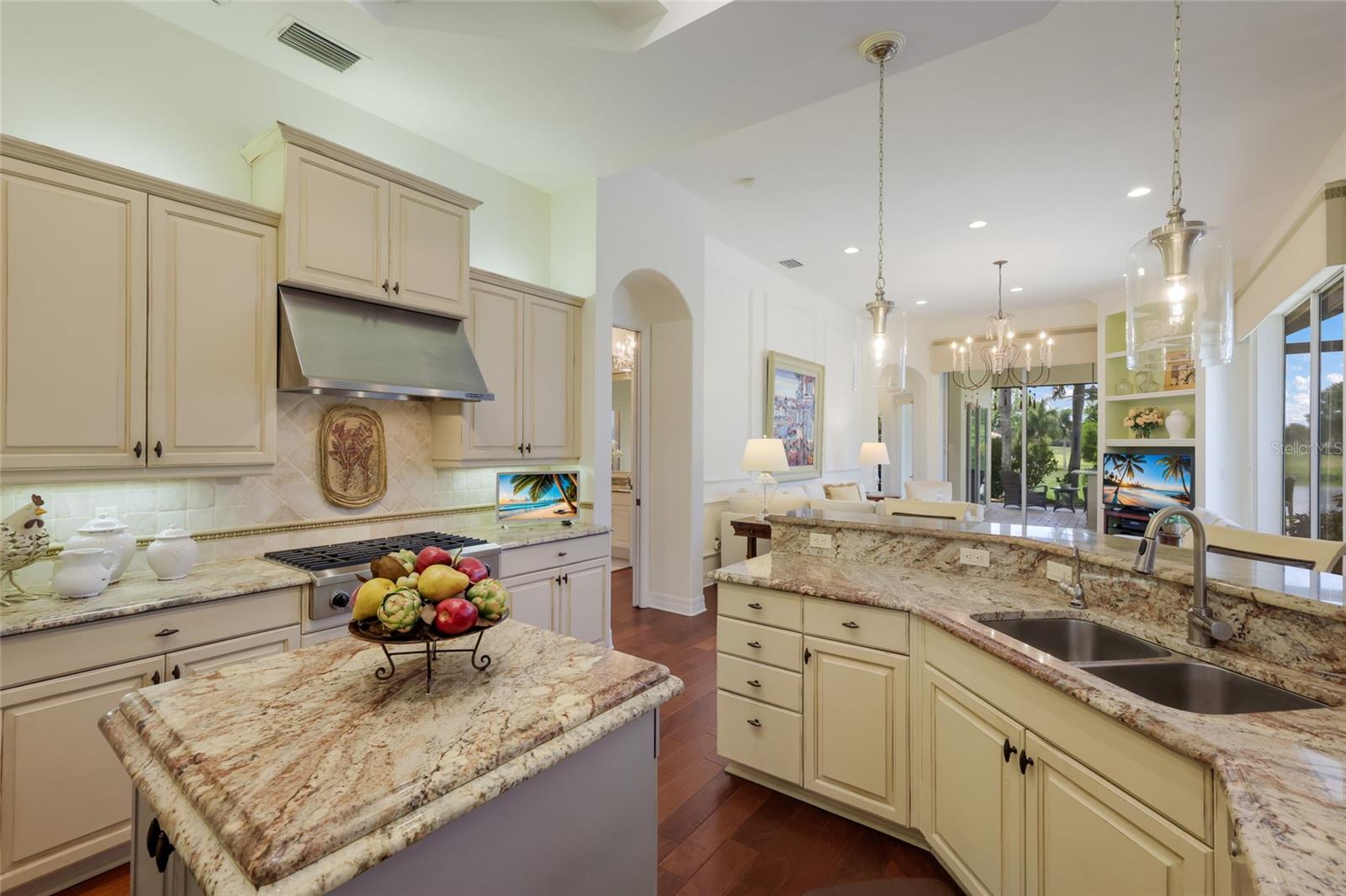 7207 ASHLAND GLN, LAKEWOOD RANCH, FL, 34202