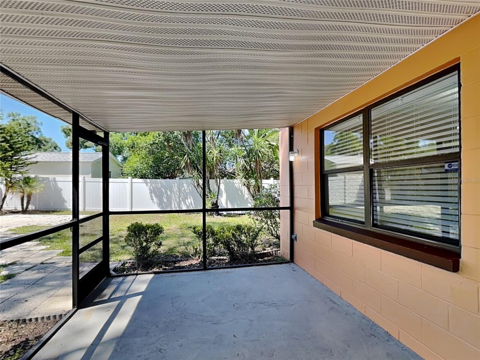 NORTH LAKES SEC B UNIT, TAMPA, FL, 33618