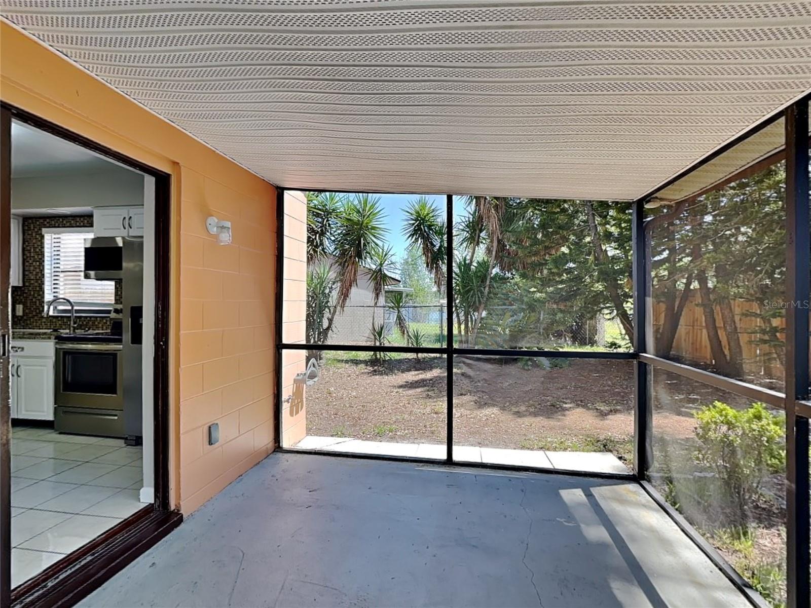 NORTH LAKES SEC B UNIT, TAMPA, FL, 33618