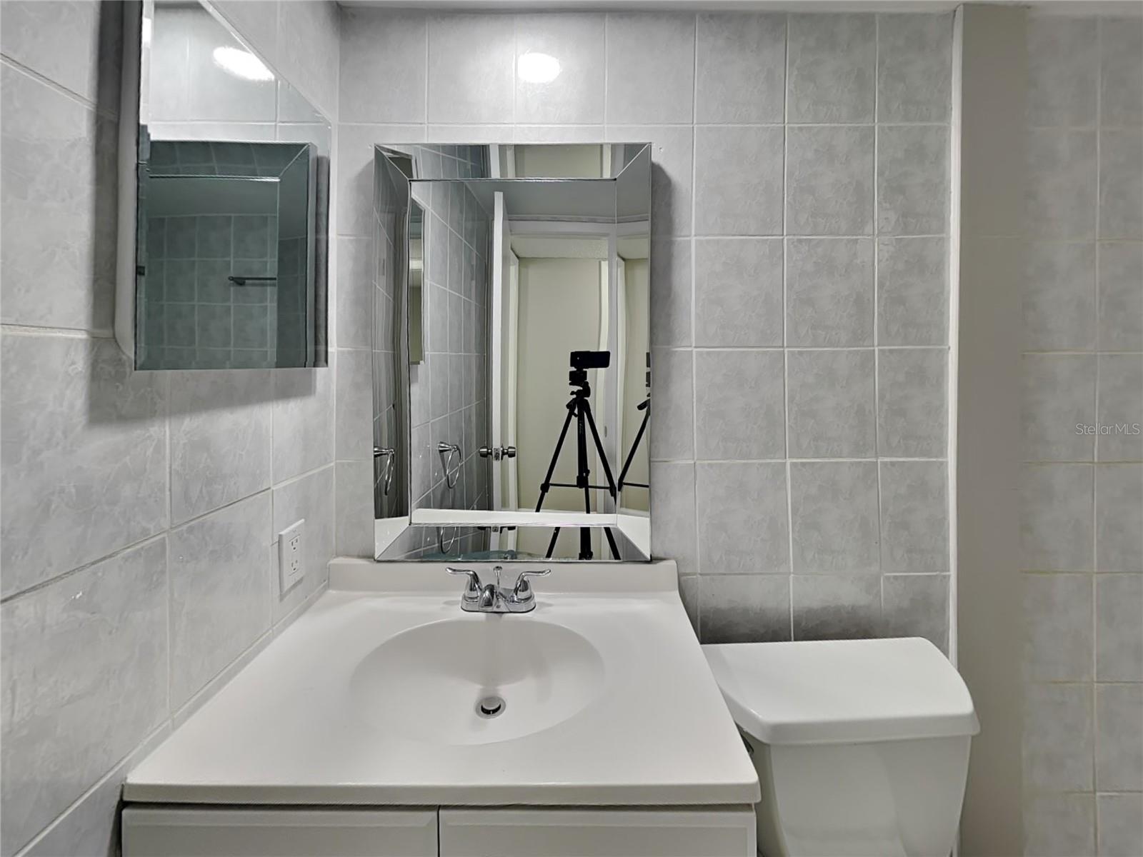 NORTH LAKES SEC B UNIT, TAMPA, FL, 33618