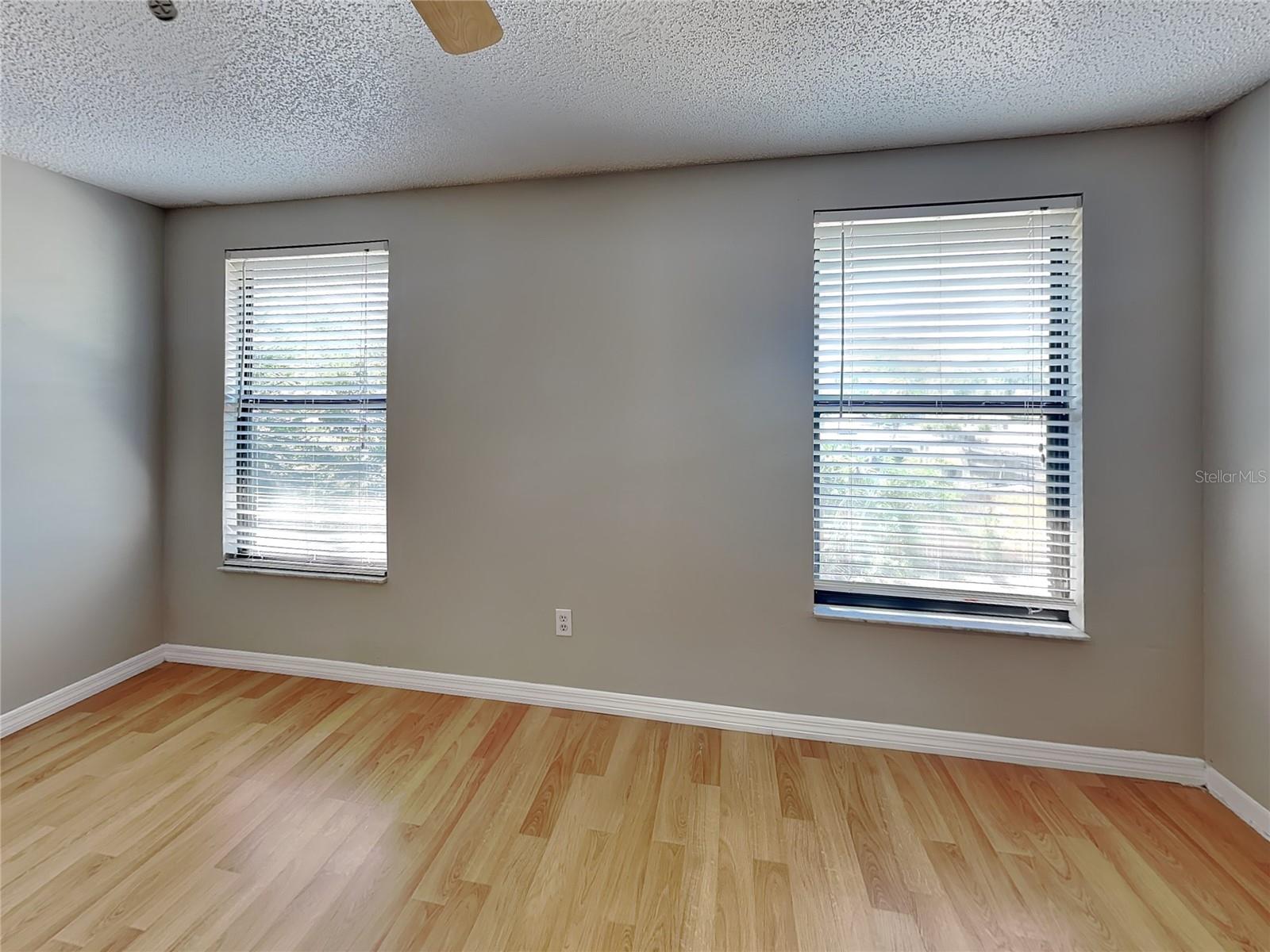 NORTH LAKES SEC B UNIT, TAMPA, FL, 33618