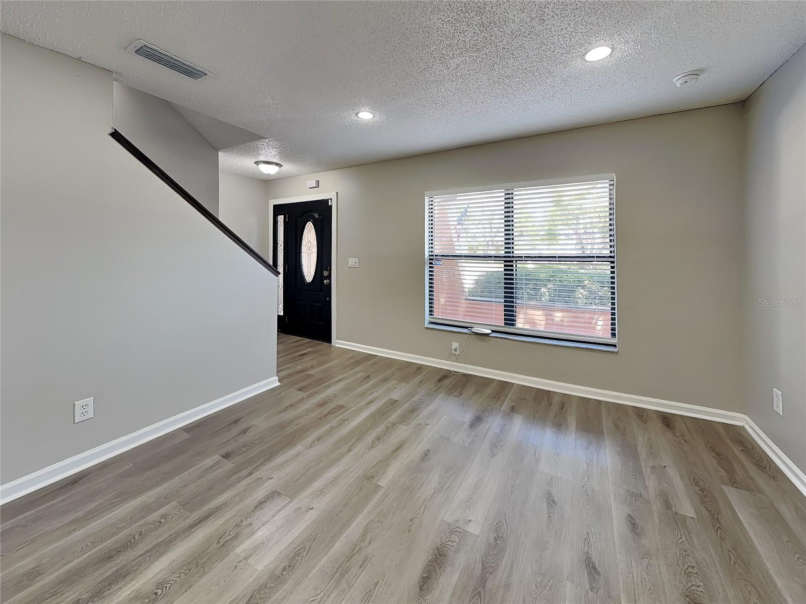 NORTH LAKES SEC B UNIT, TAMPA, FL, 33618