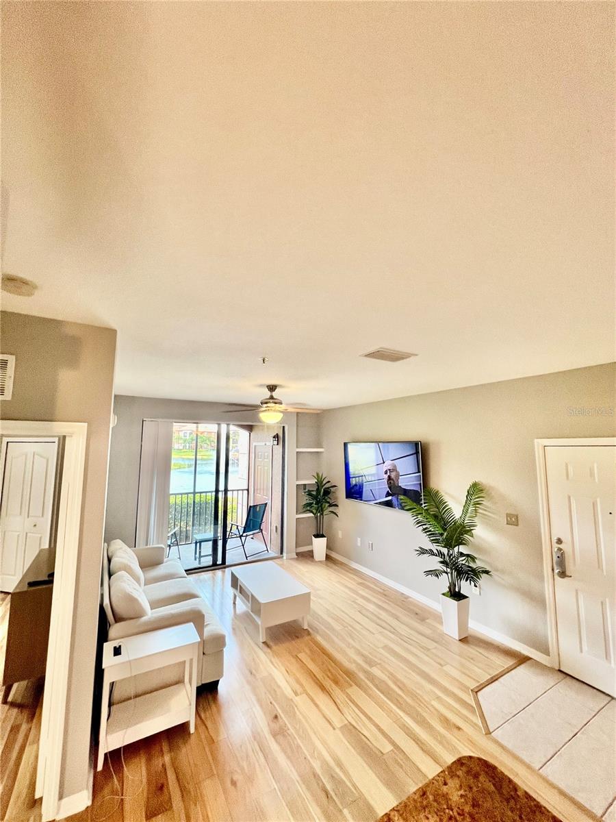 8377 38TH STREET CIR E #106, SARASOTA, FL, 34243