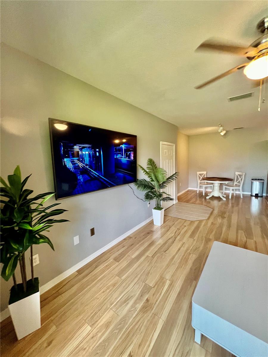 8377 38TH STREET CIR E #106, SARASOTA, FL, 34243