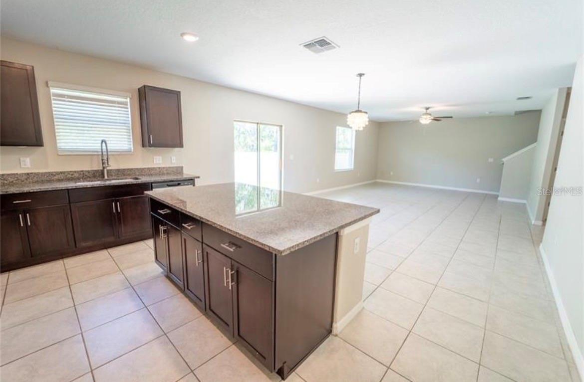 1863 MOON CACTUS CT, RUSKIN, FL, 33570