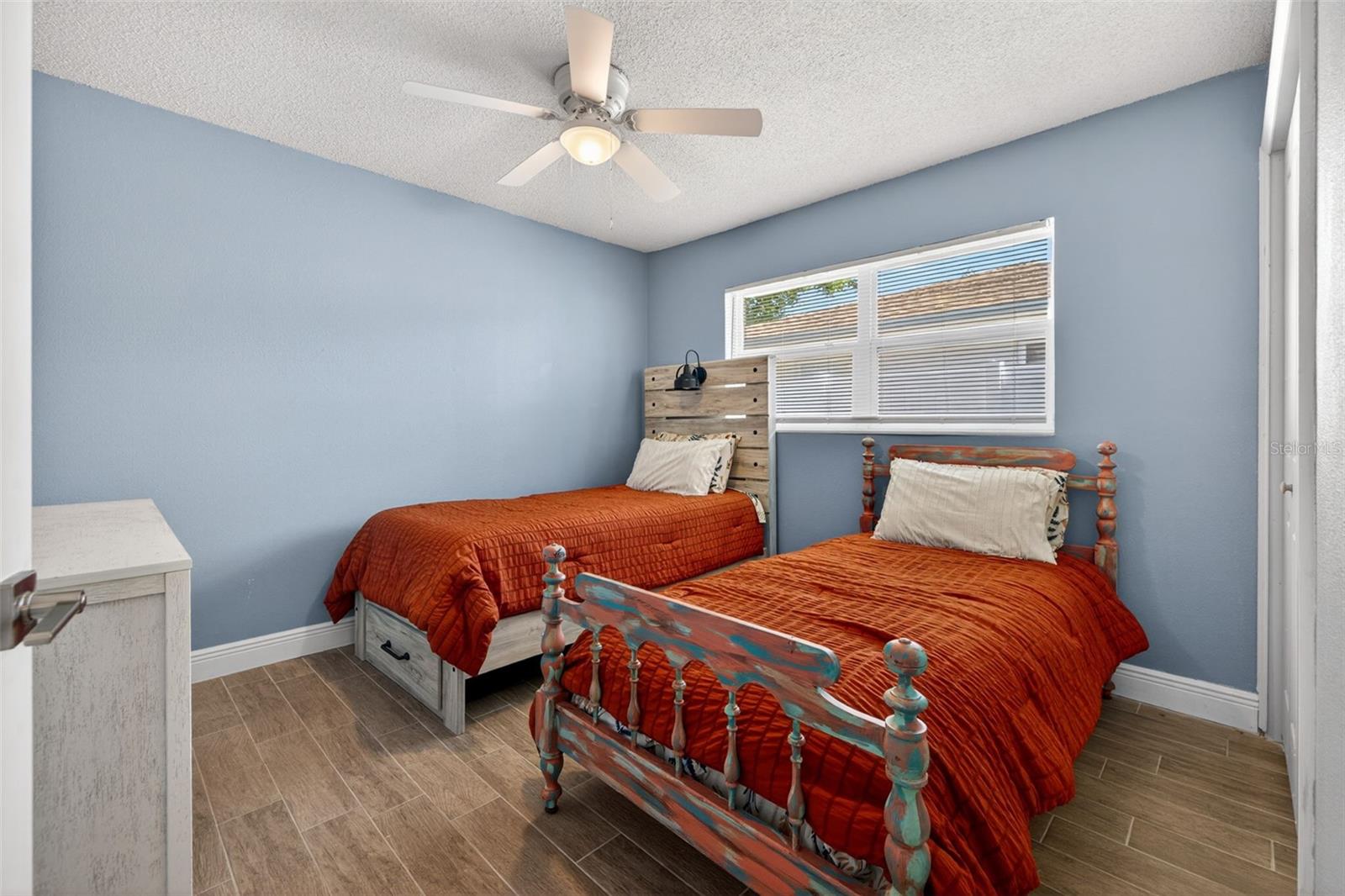 5810 VENETIAN BLVD NE, ST PETERSBURG, FL, 33703