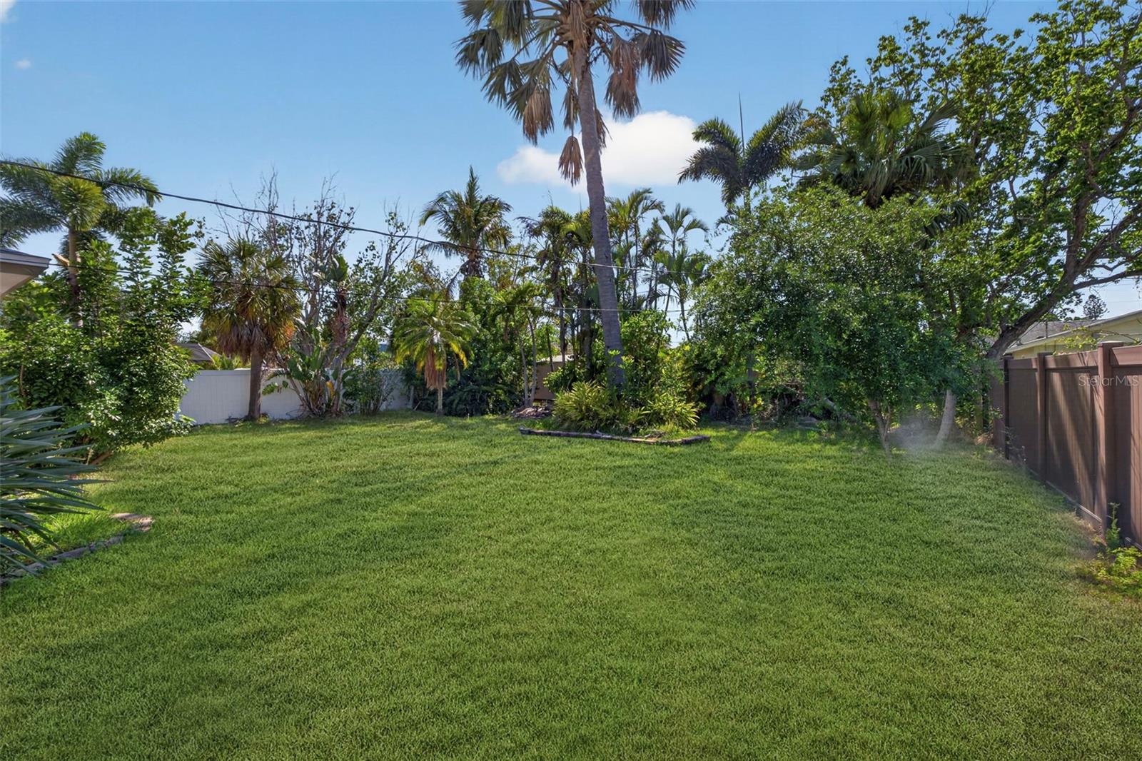 5810 VENETIAN BLVD NE, ST PETERSBURG, FL, 33703