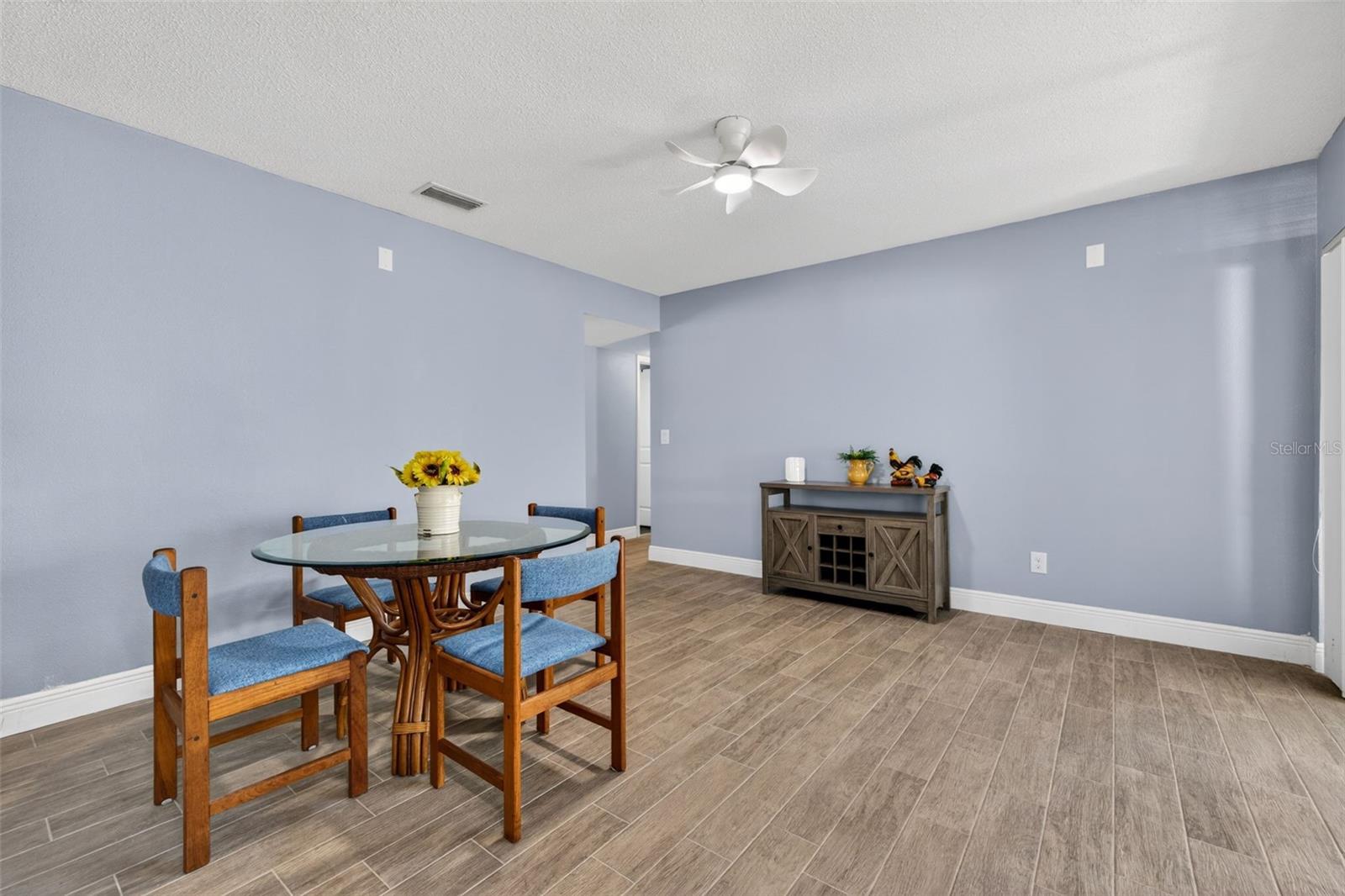 5810 VENETIAN BLVD NE, ST PETERSBURG, FL, 33703
