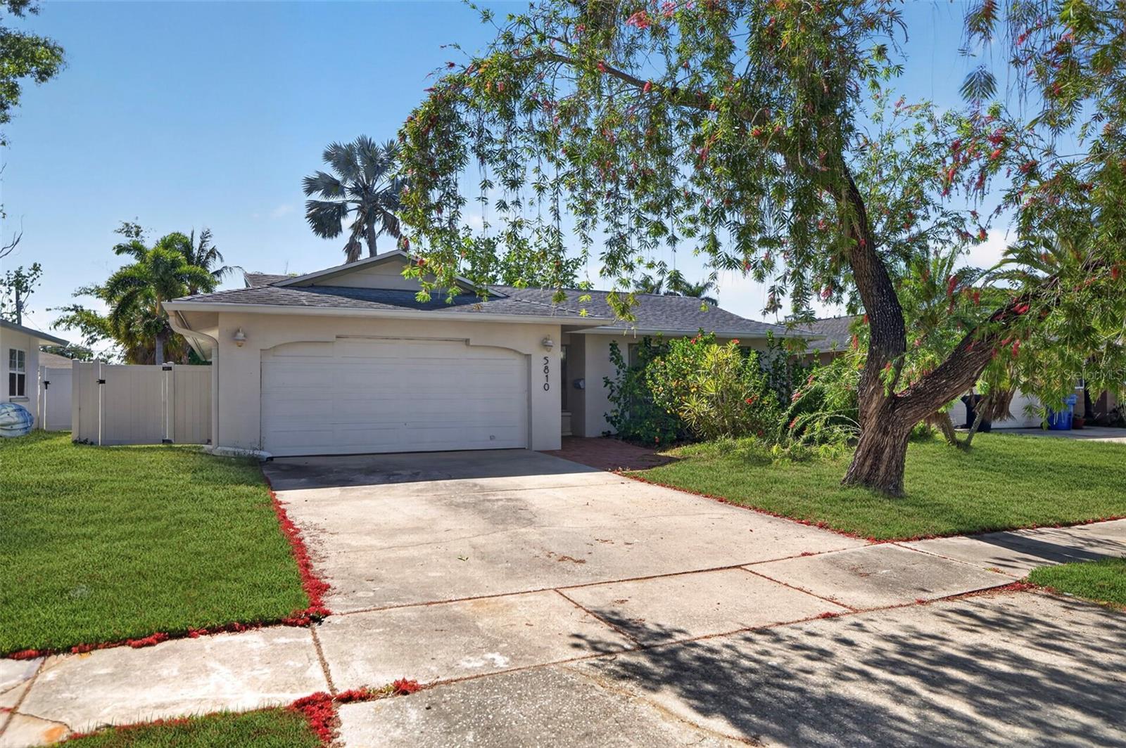 5810 VENETIAN BLVD NE, ST PETERSBURG, FL, 33703