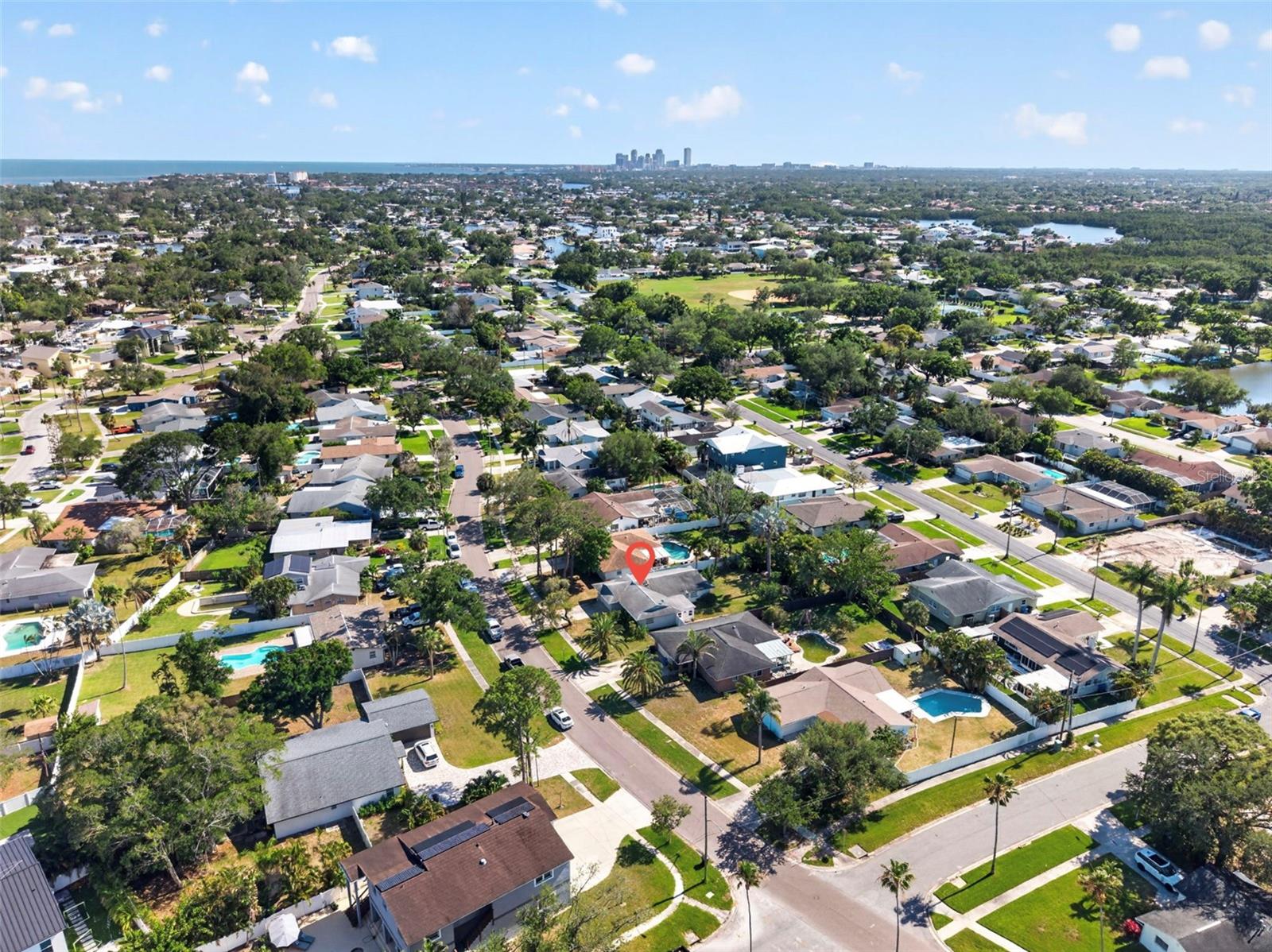 5810 VENETIAN BLVD NE, ST PETERSBURG, FL, 33703