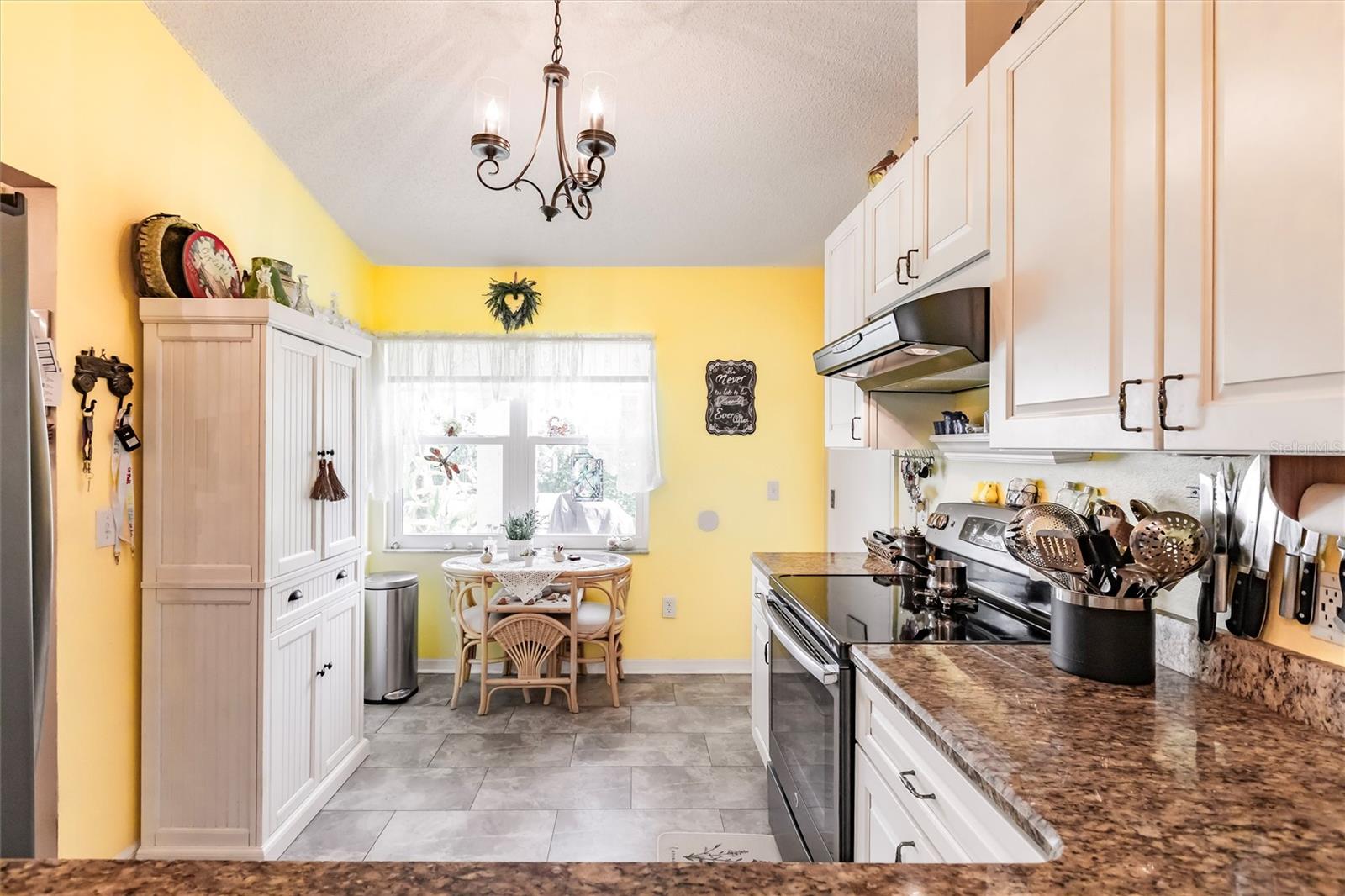 1244 E CORKTREE CIR, PORT CHARLOTTE, FL, 33952