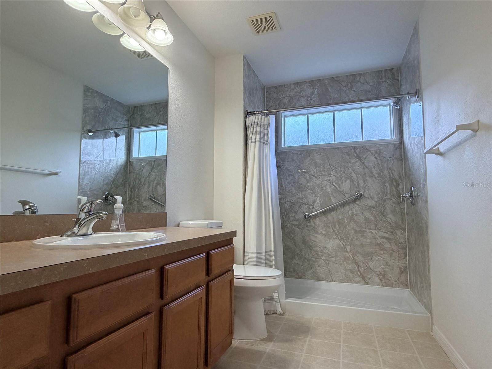 4212 BISMARCK PALM DR, TAMPA, FL, 33610