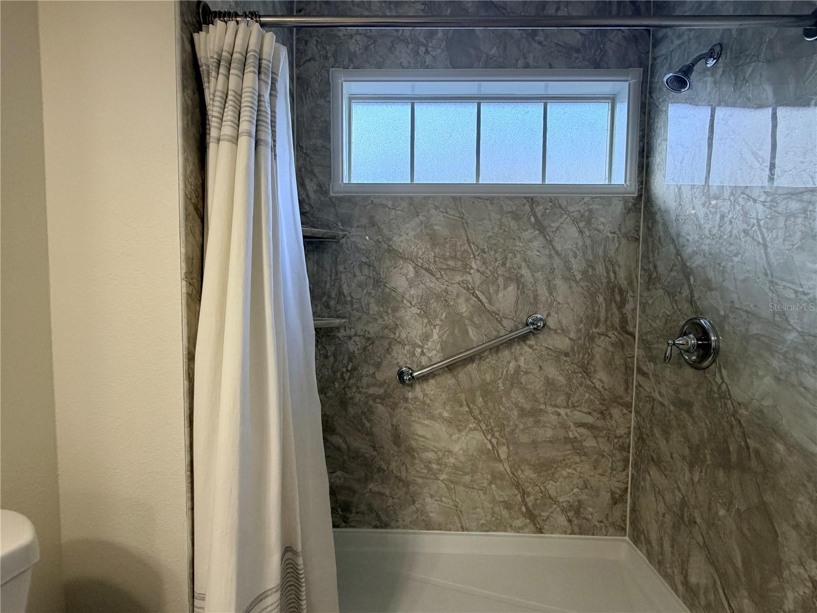 4212 BISMARCK PALM DR, TAMPA, FL, 33610