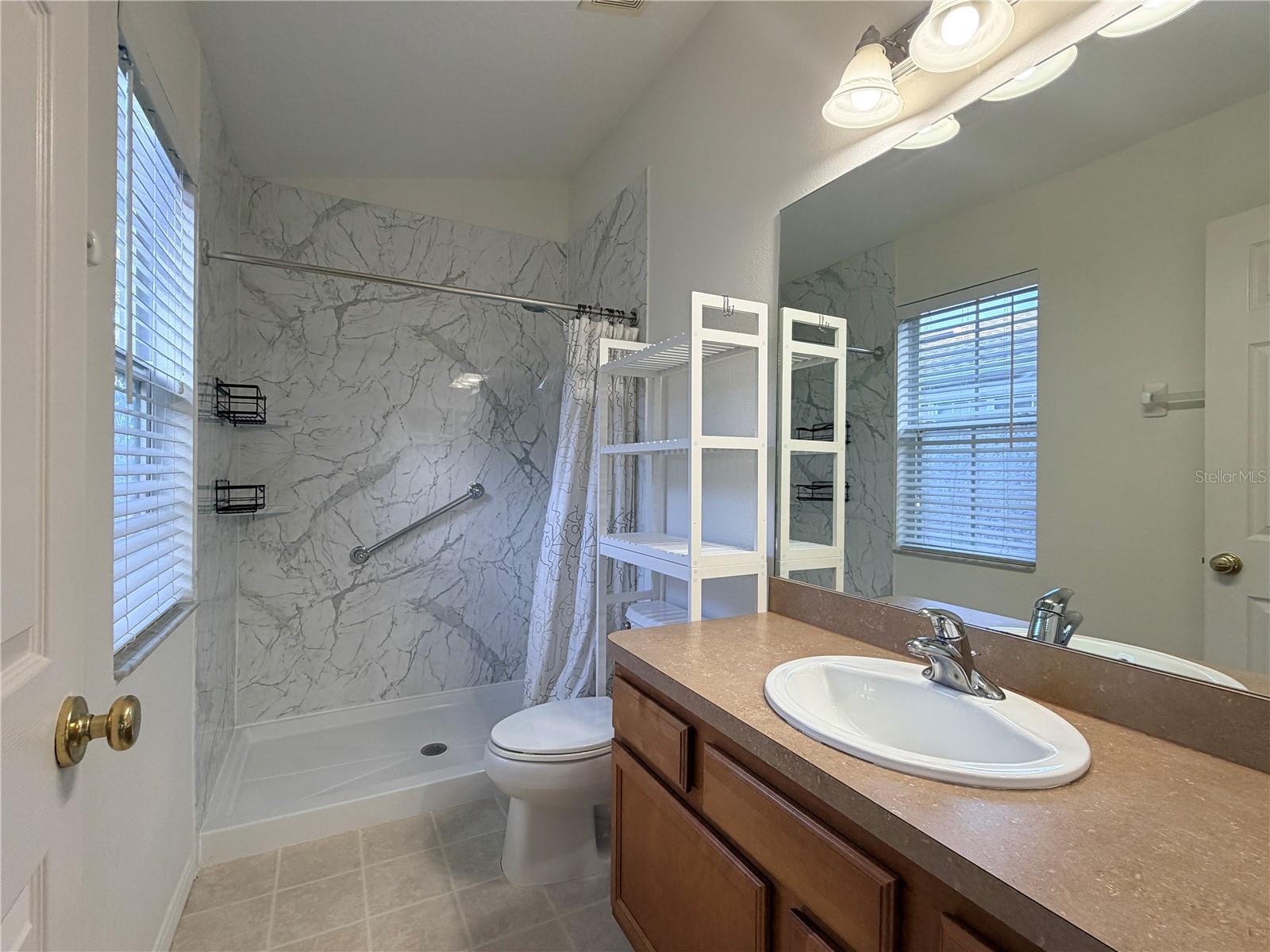 4212 BISMARCK PALM DR, TAMPA, FL, 33610
