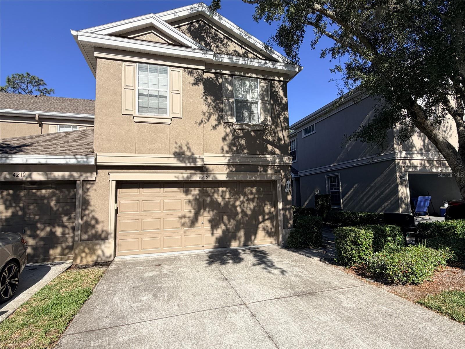 4212 BISMARCK PALM DR, TAMPA, FL, 33610