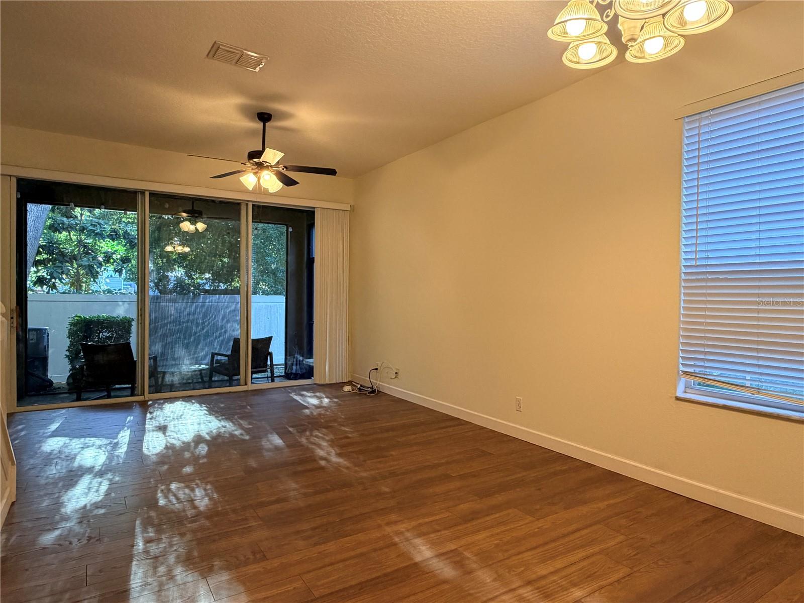4212 BISMARCK PALM DR, TAMPA, FL, 33610