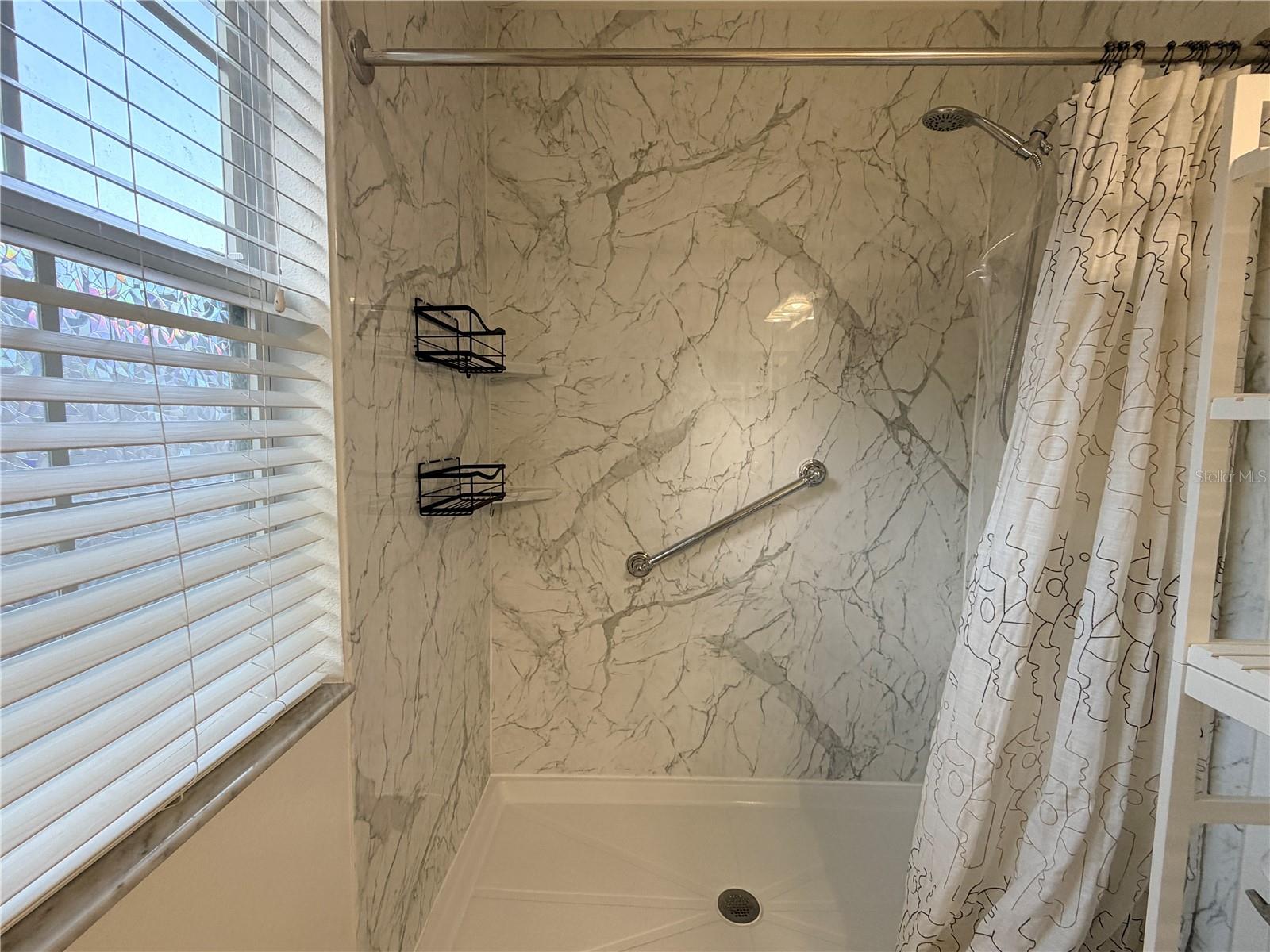 4212 BISMARCK PALM DR, TAMPA, FL, 33610