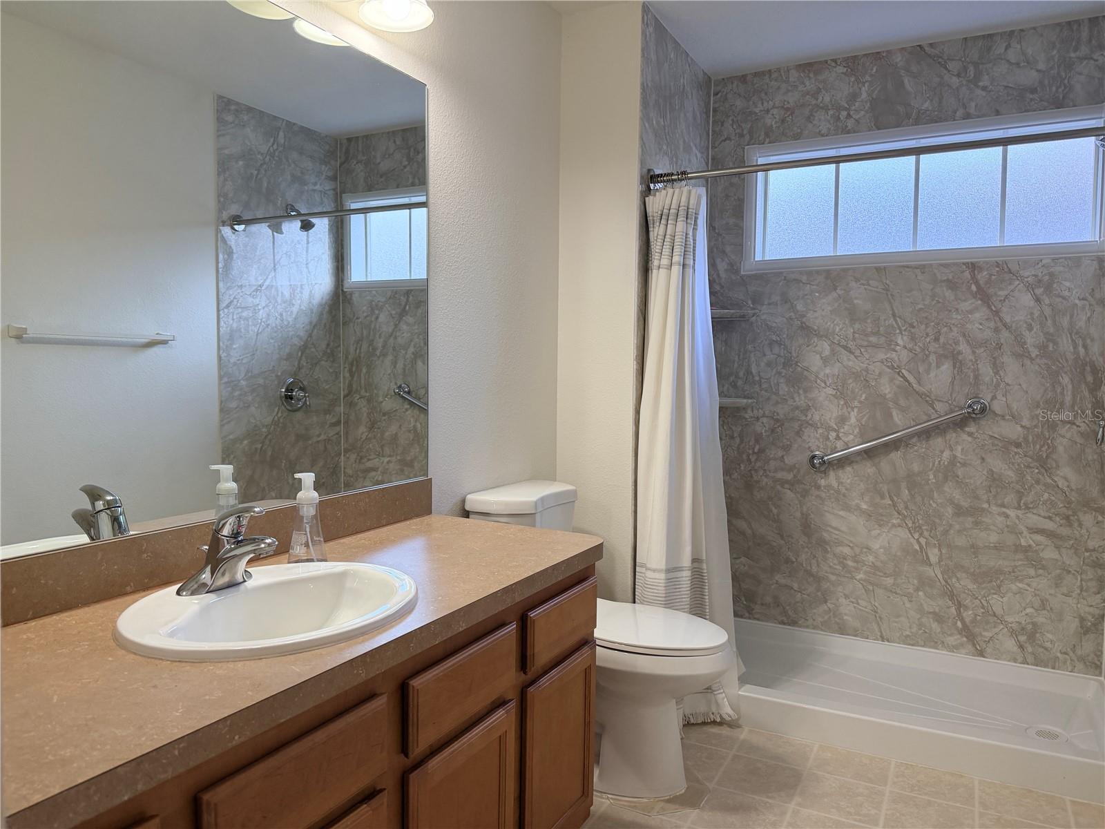 4212 BISMARCK PALM DR, TAMPA, FL, 33610