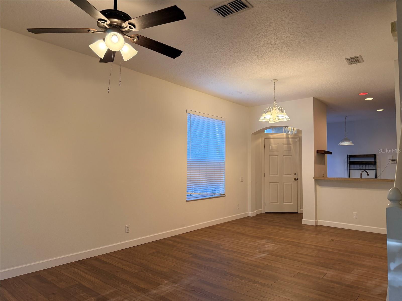 4212 BISMARCK PALM DR, TAMPA, FL, 33610