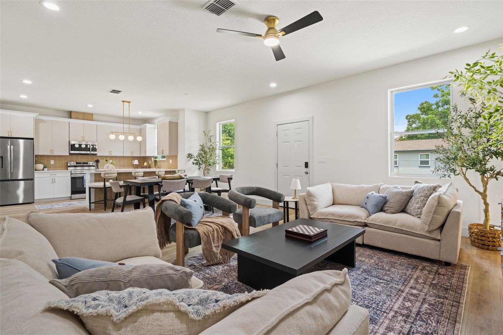 7603 PENNSYLVANIA DR, TAMPA, FL, 33619