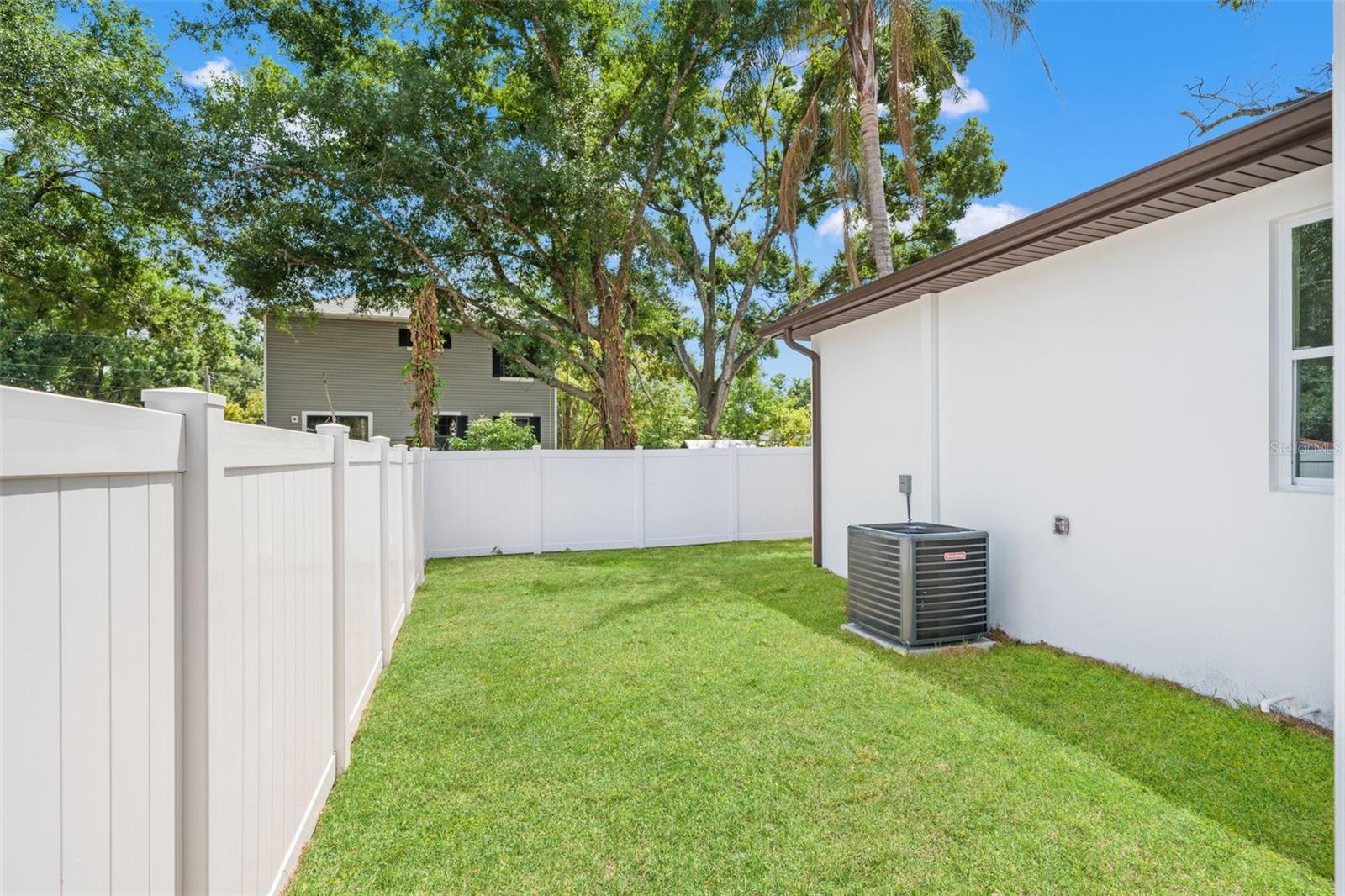 7603 PENNSYLVANIA DR, TAMPA, FL, 33619