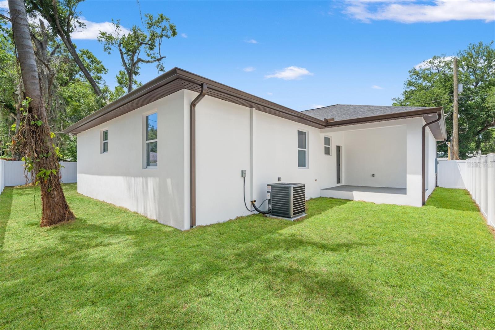 7603 PENNSYLVANIA DR, TAMPA, FL, 33619