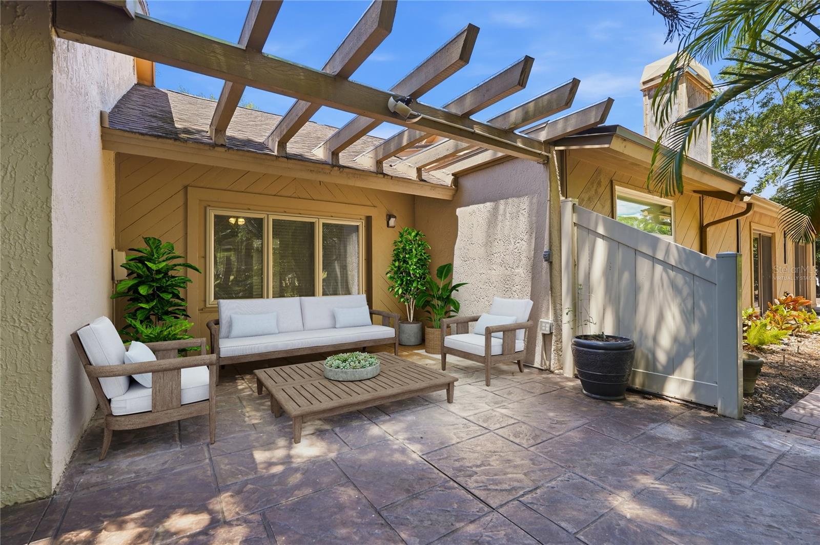3071 BOLT DR, PALM HARBOR, FL, 34685