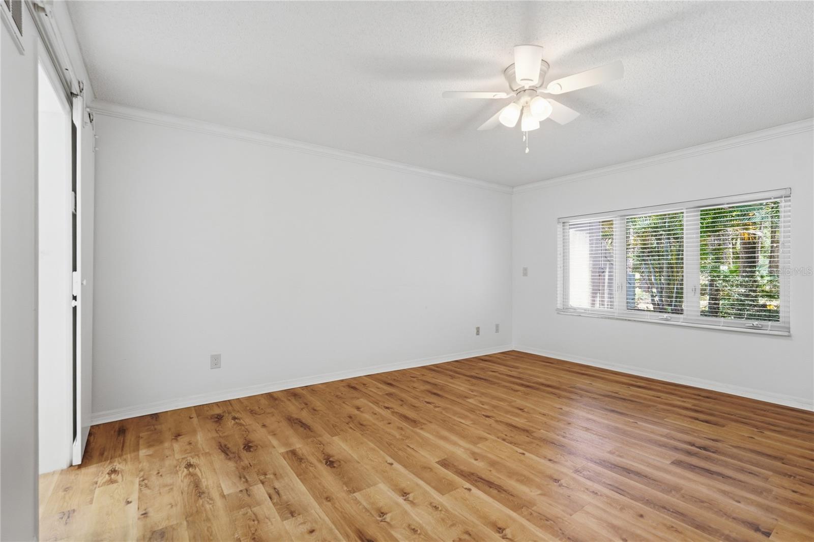 3071 BOLT DR, PALM HARBOR, FL, 34685