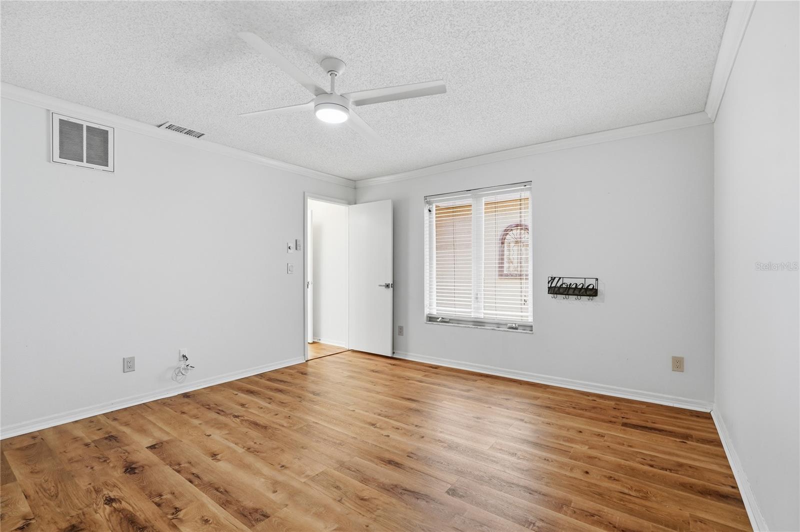 3071 BOLT DR, PALM HARBOR, FL, 34685