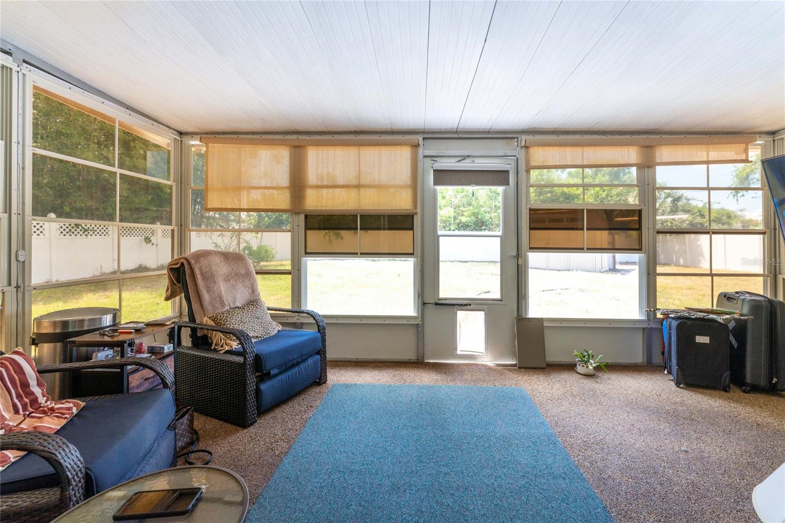 557 MAGNOLIA AVE NW, PORT CHARLOTTE, FL, 33952