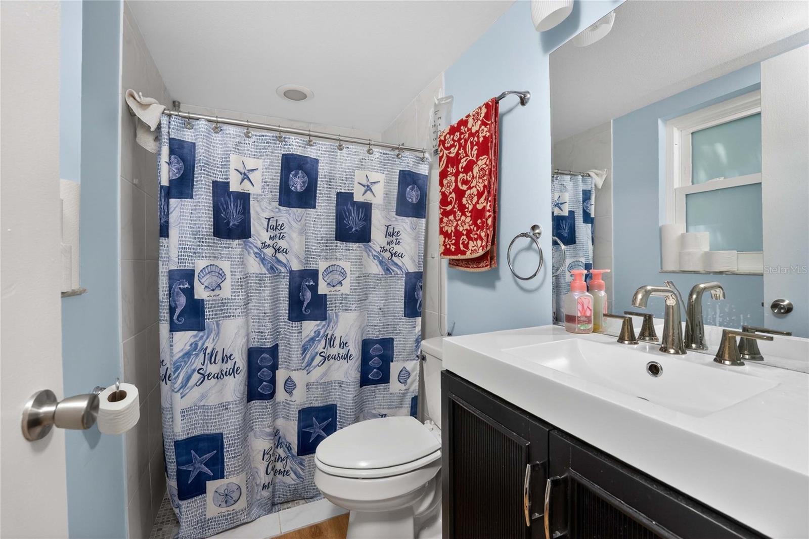 557 MAGNOLIA AVE NW, PORT CHARLOTTE, FL, 33952